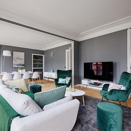 Veeve - Emerald Exuberance Paris Dış mekan fotoğraf