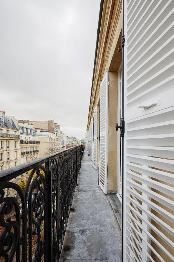 Veeve - Emerald Exuberance Paris Dış mekan fotoğraf