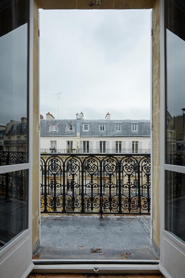 Veeve - Emerald Exuberance Paris Dış mekan fotoğraf